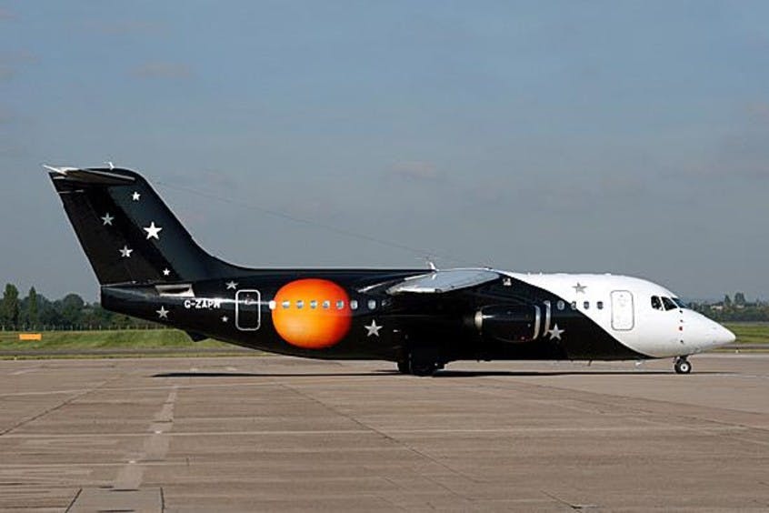 BA146-200-Avro-RJ85-PrivateFly-AA1571