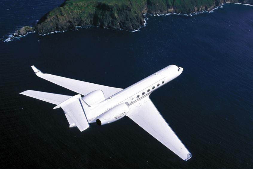 Gulfstream-GV-PrivateFly-AA9810