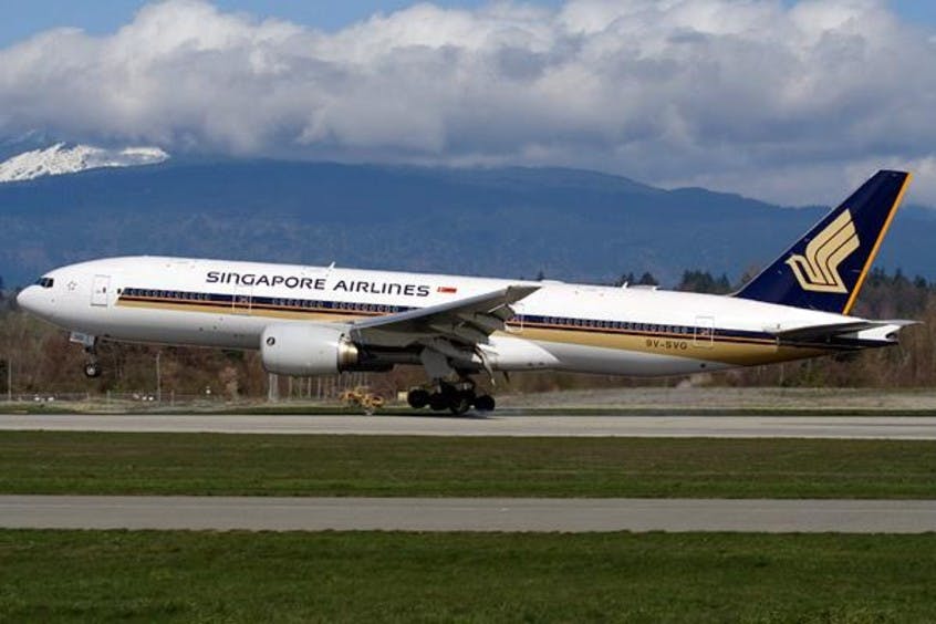 Boeing-777-200-200LR-PrivateFly-AA1626