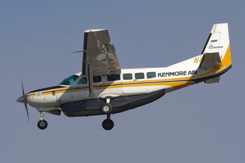 Cessna-C208-Caravan-PrivateFly-AA1015