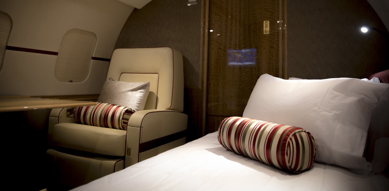 Private Jet Bedrooms: The Best Planes for Late-night Flights - Stratos Jet  Charters, Inc.