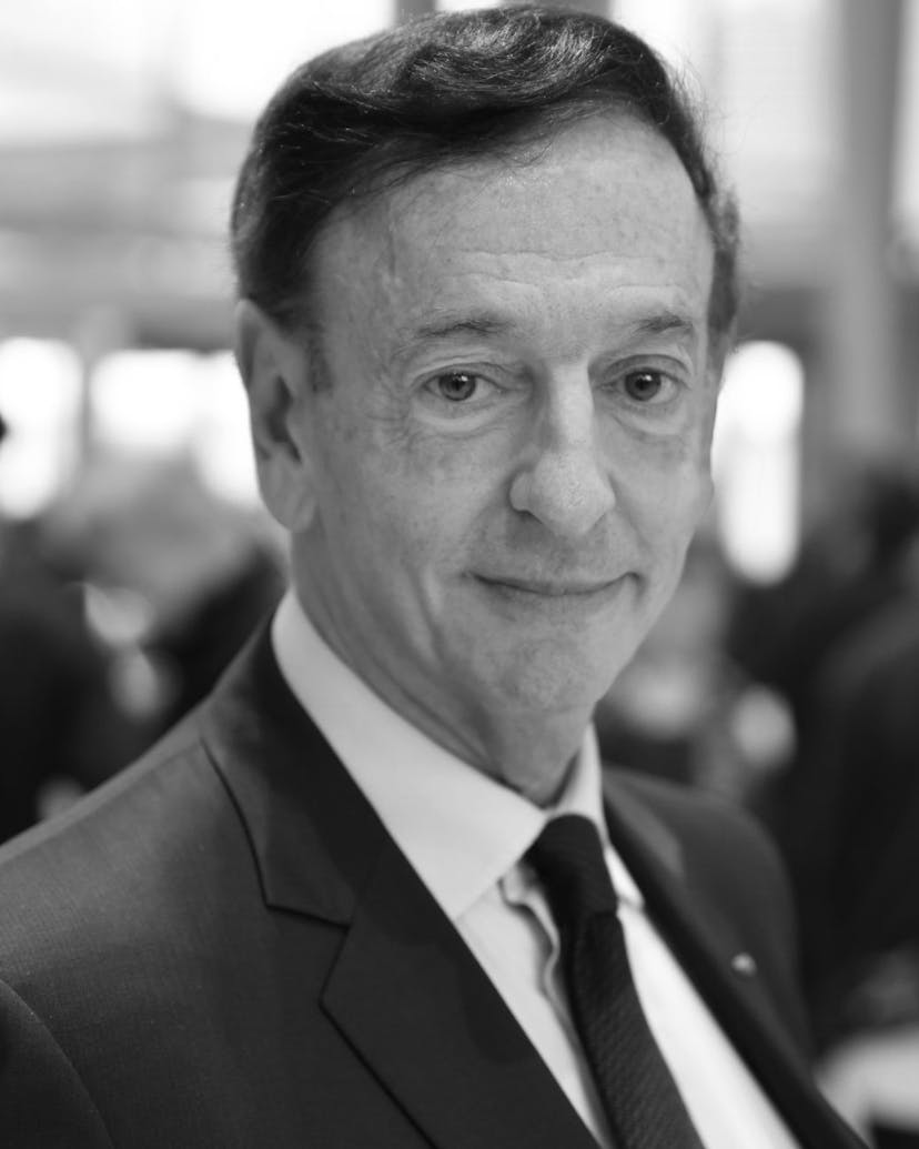 portrait de jean-paul claverie