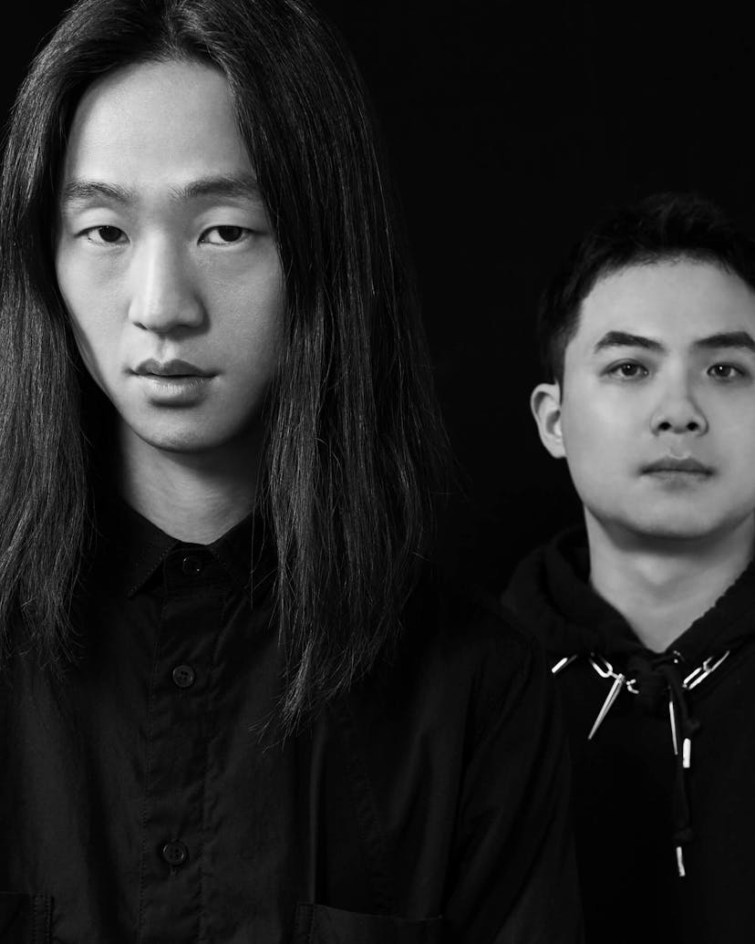 Portrait de Kanghyuk Choi & Sanglak Shon, fondateurs de Kanghyuk.