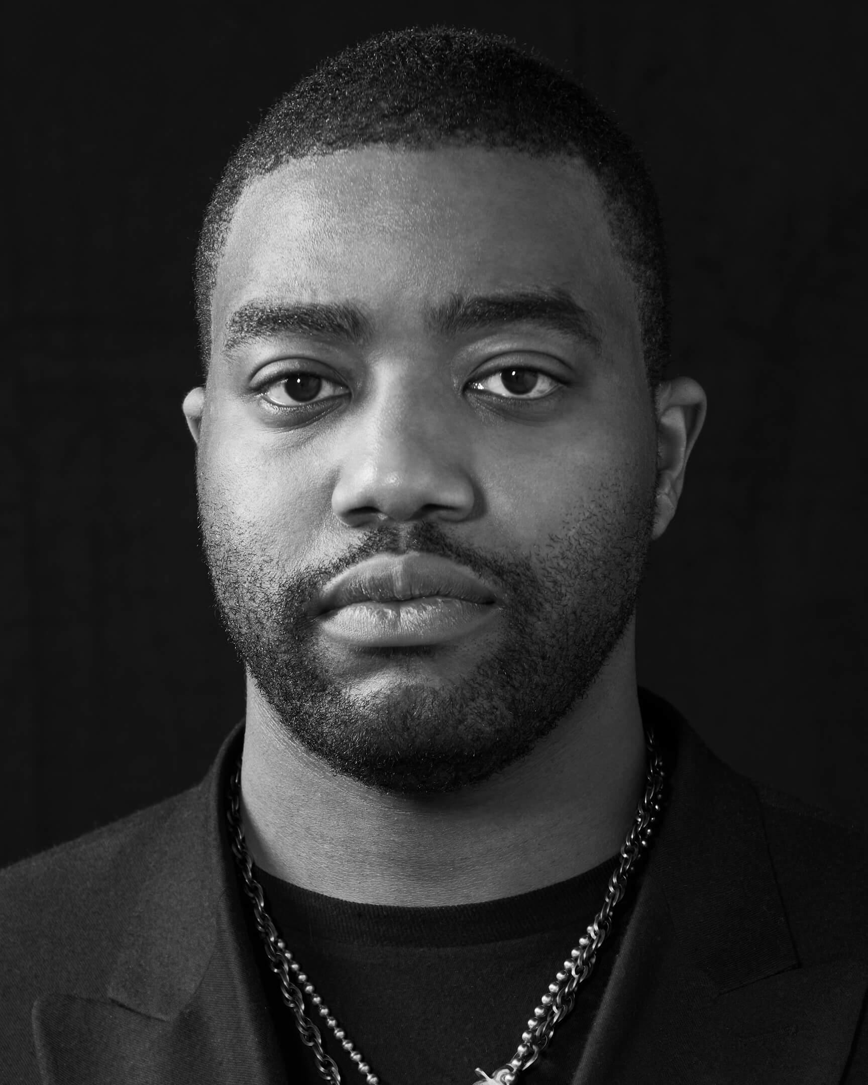 Portrait of Emeric Tchatchoua, founder of 3.PARADIS.