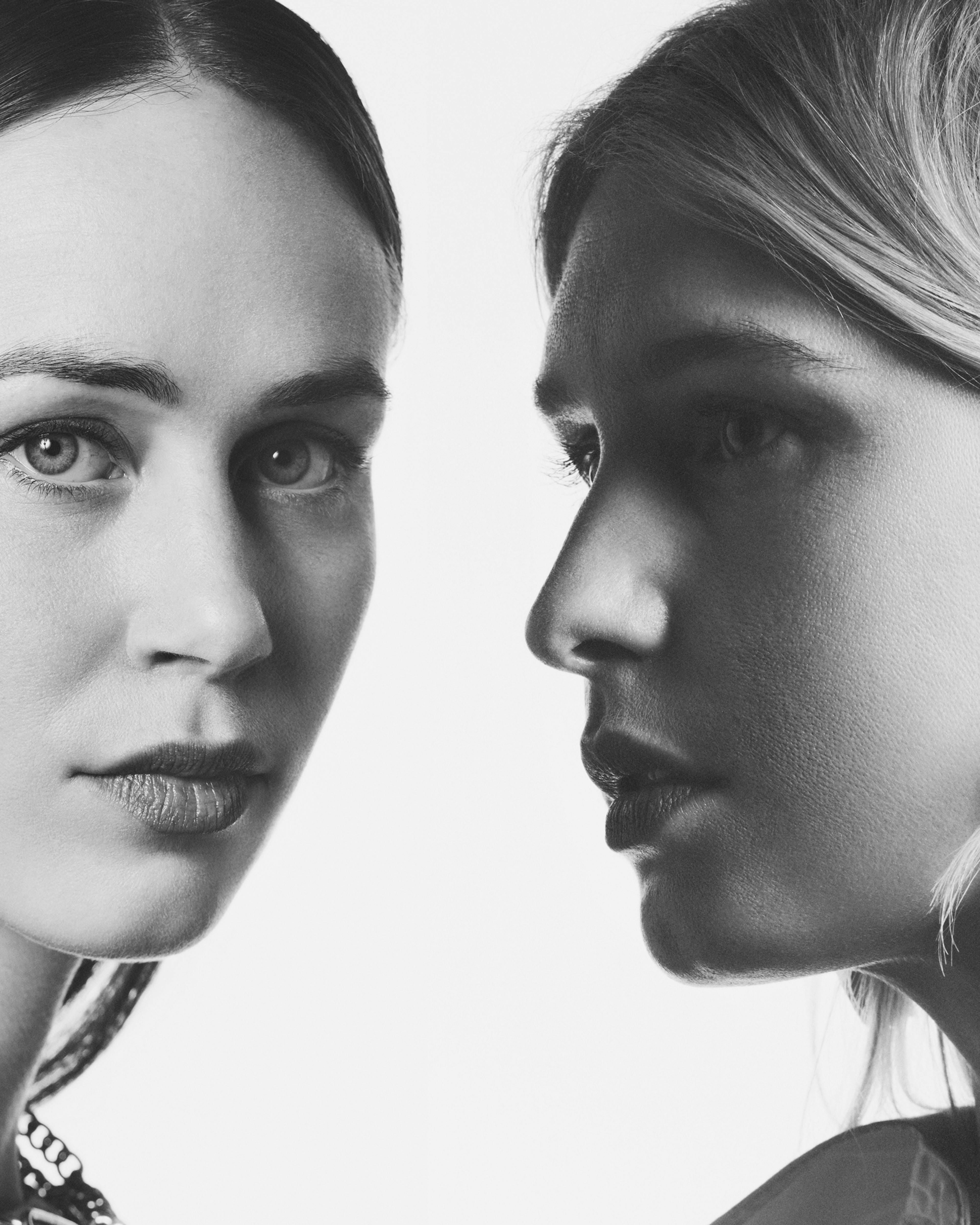 Portrait de Josephine Bergqvist & Livia Schück, fondateurs de RAVE REVIEW.