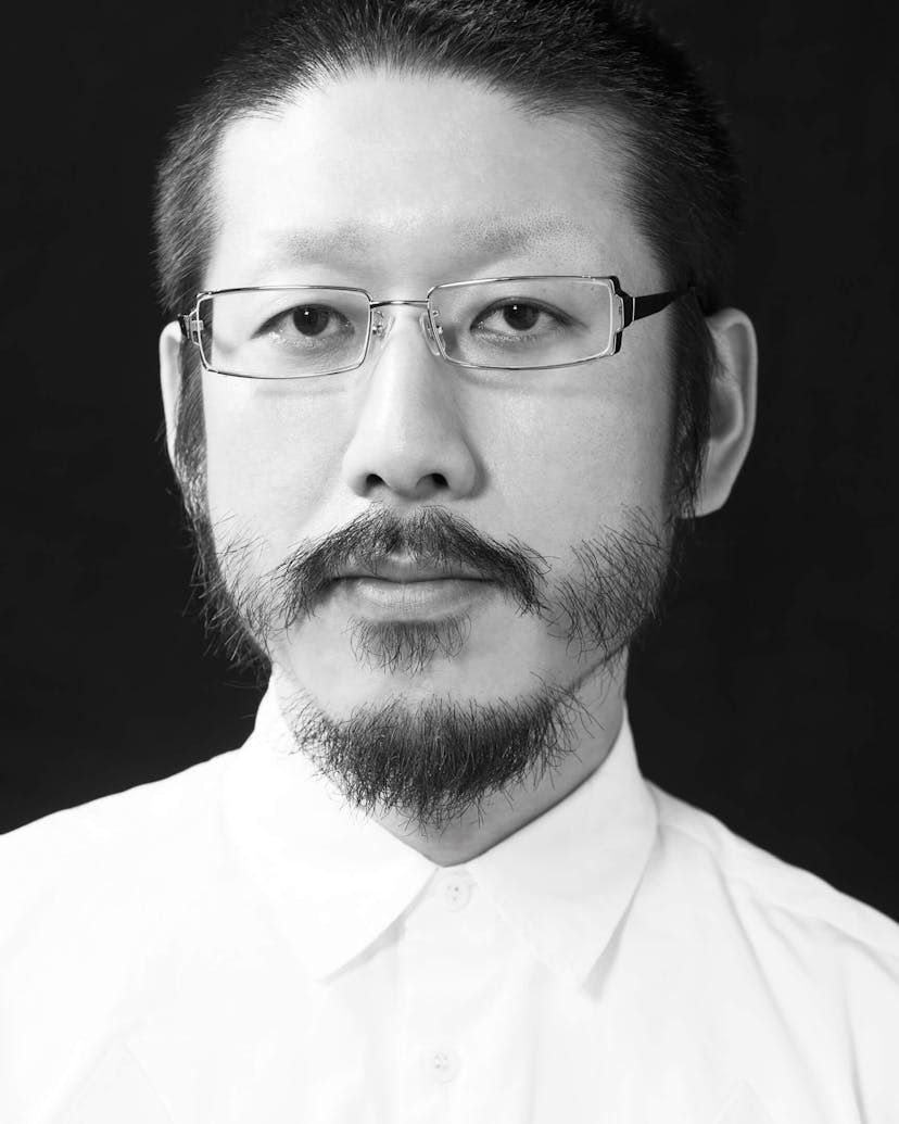 Portrait de Kunihiko Morinaga, fondateur de ANREALAGE.