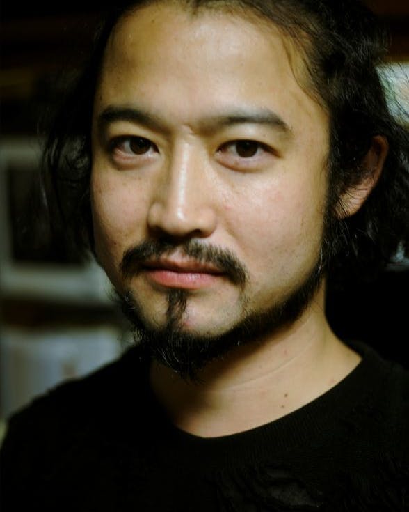 Portrait de Takuya Morikawa, fondateur de TAAKK.