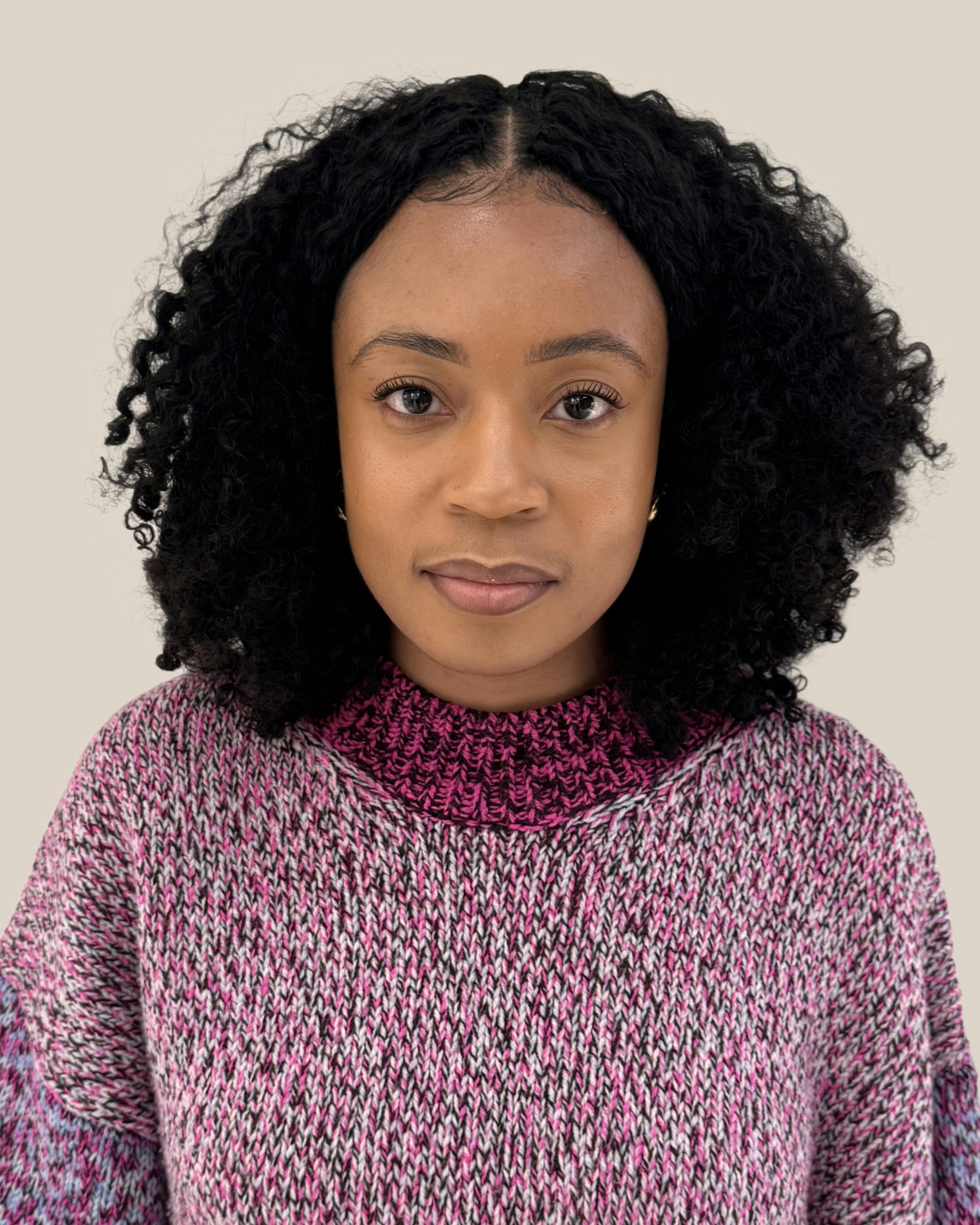 Portrait de Tolu Coker, fondatrice de Tolu Coker