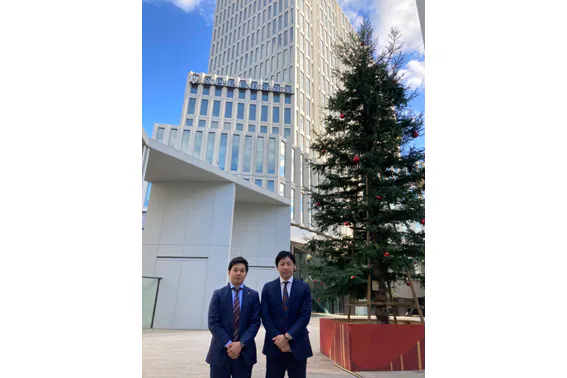 （写真左より）松村FA、内藤マネージャー