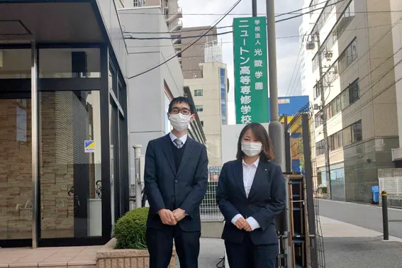 （写真左より）原田先生、杉浦FA