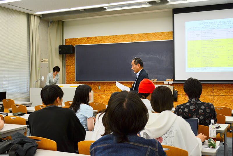 日本航空（JAL）の「健康経営」に対する学生たちの反応は？～取り組み内容や企業理念を成城大学経済学部生に徹底解説～