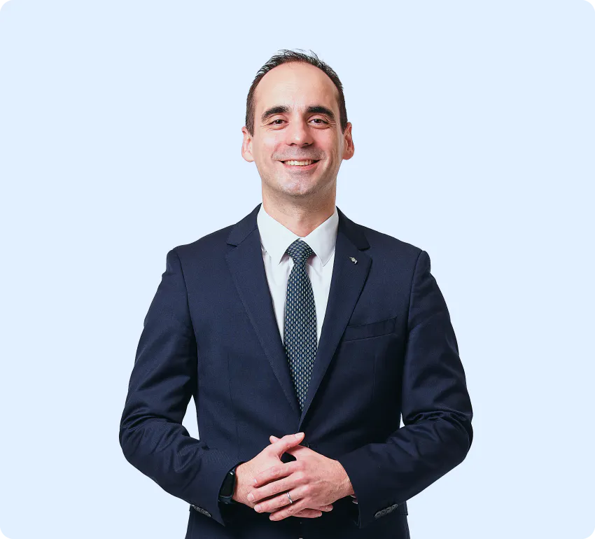 ​代表取締役社長兼CEO クリストフ・アヴネル