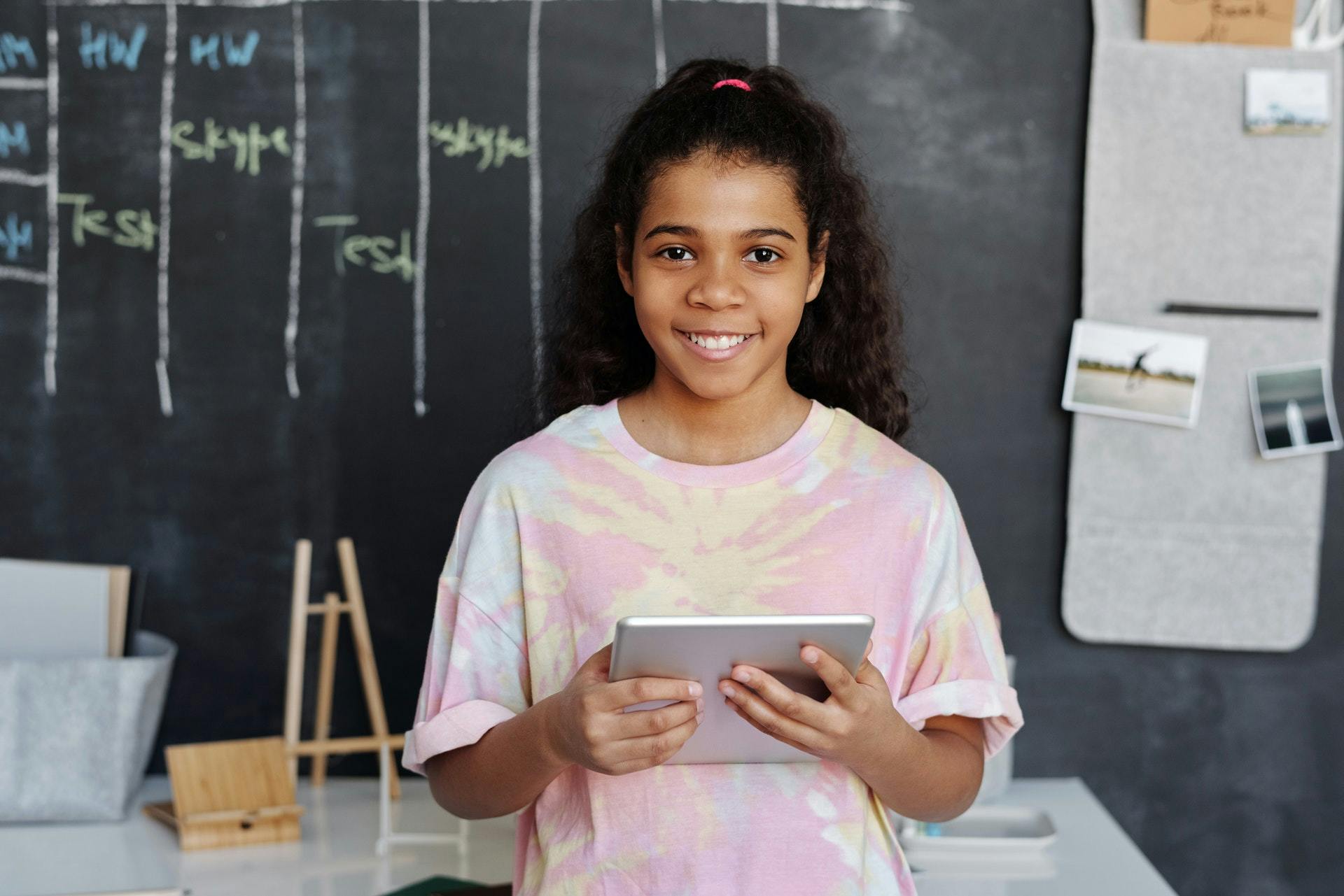 Student with tablet