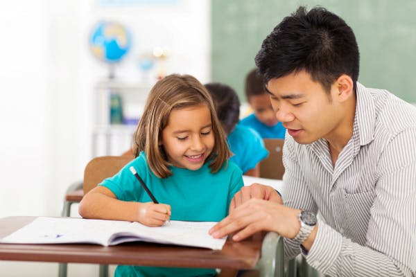 6 Benefits of Interactive Displays in the Classroom - RTI