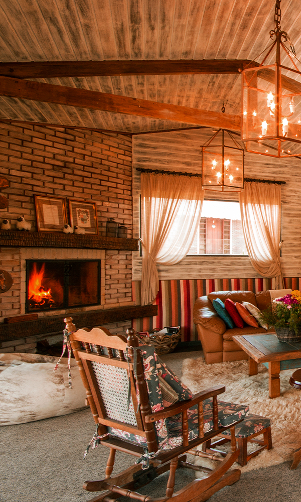 sala de leitura com lareira