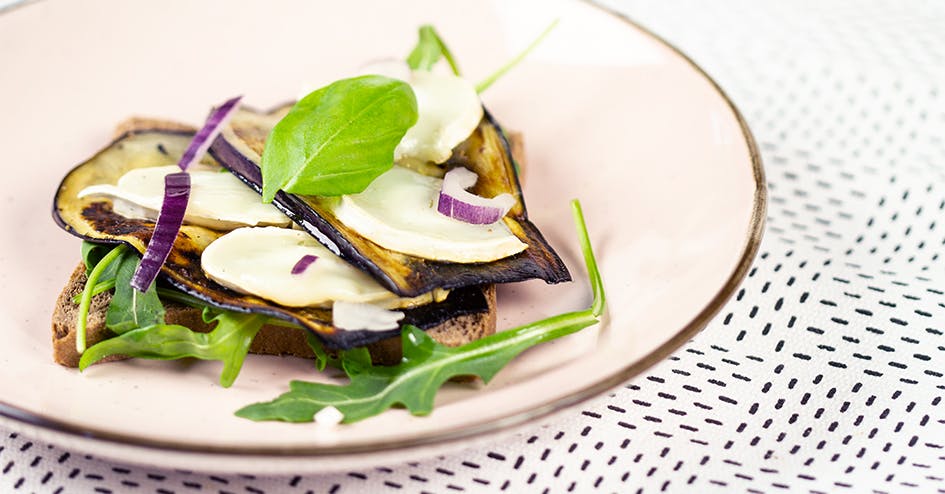 Protiplan Low Carb Toasts met Aubergine en Geitenkaas