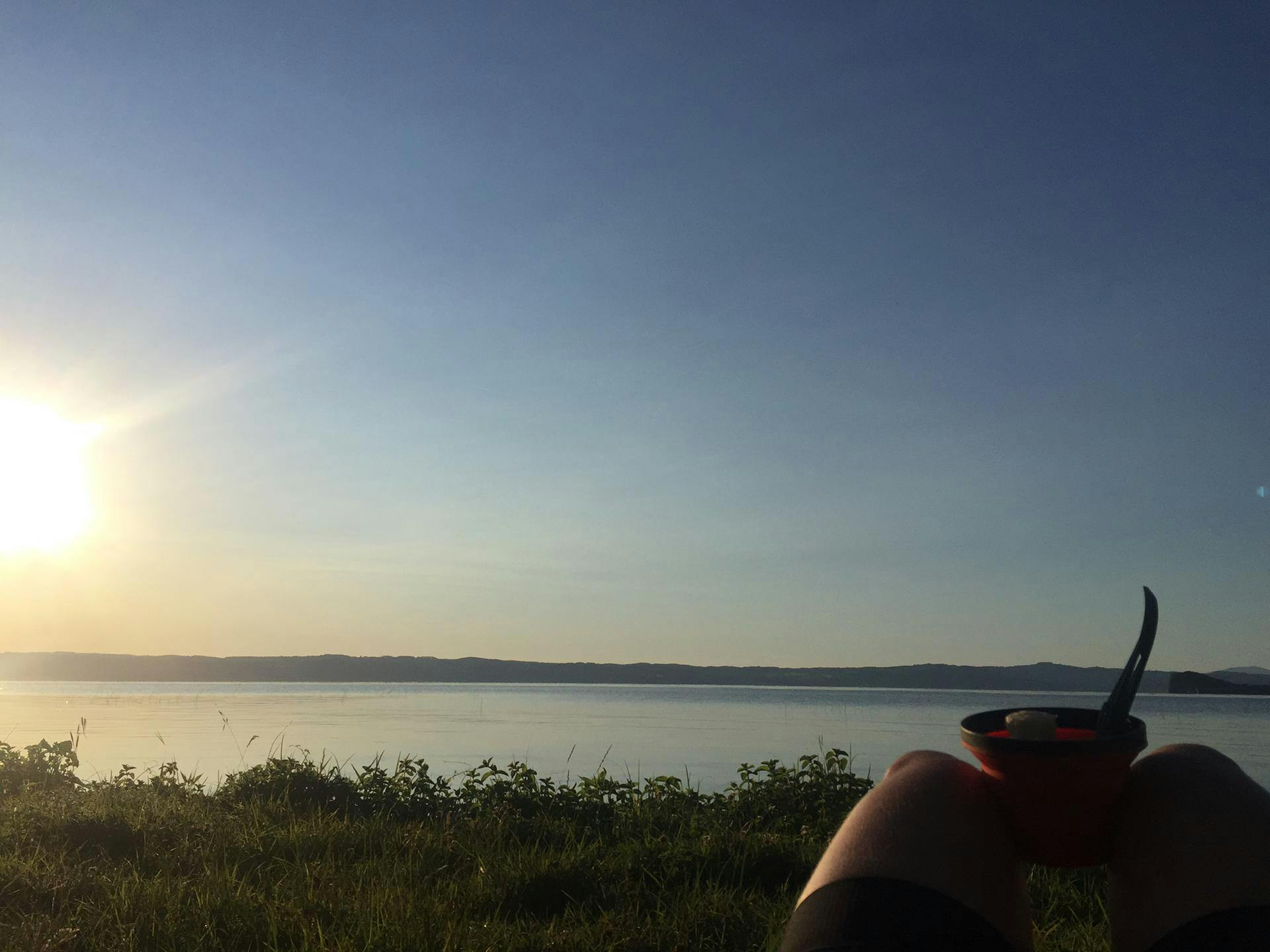 Petit-déjeuner au bord du Lago di Bolsena