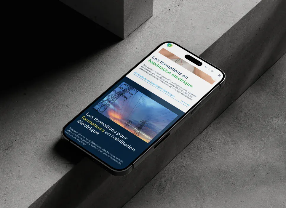 Mockup mobile du site Acfitec réalisé par Publicom