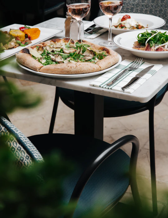La Rotonde - Plats servis à table (Pizza)