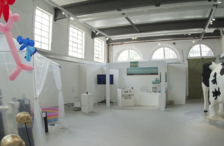 Purcell converted five buildings within the University of Kent to provide a fine arts centre with large studios, a student workshop, music studios and a dance studio.