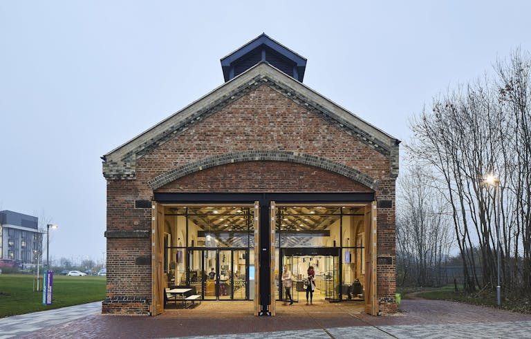 Purcell restored a derelict engine shed in Northampton's Waterside Enterprise Zone to create a new Students' Union for the University of Northampton.