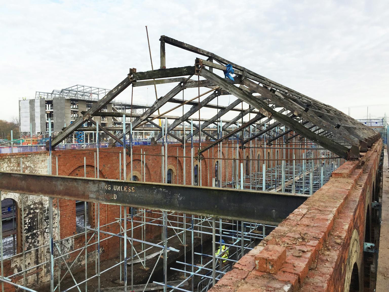 Reinstating the original roof trusses in the University of Northampton Engine Shed