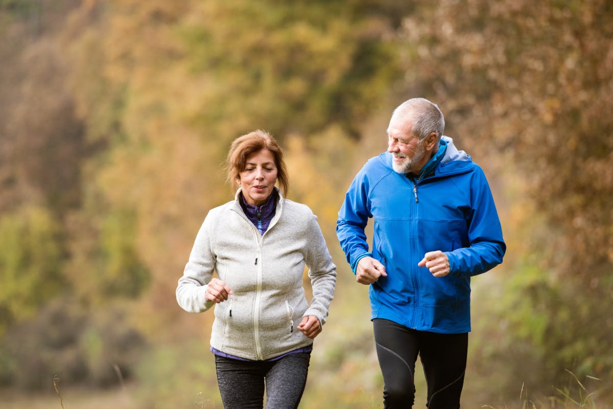 Im Alter fit und aktiv beim Sport