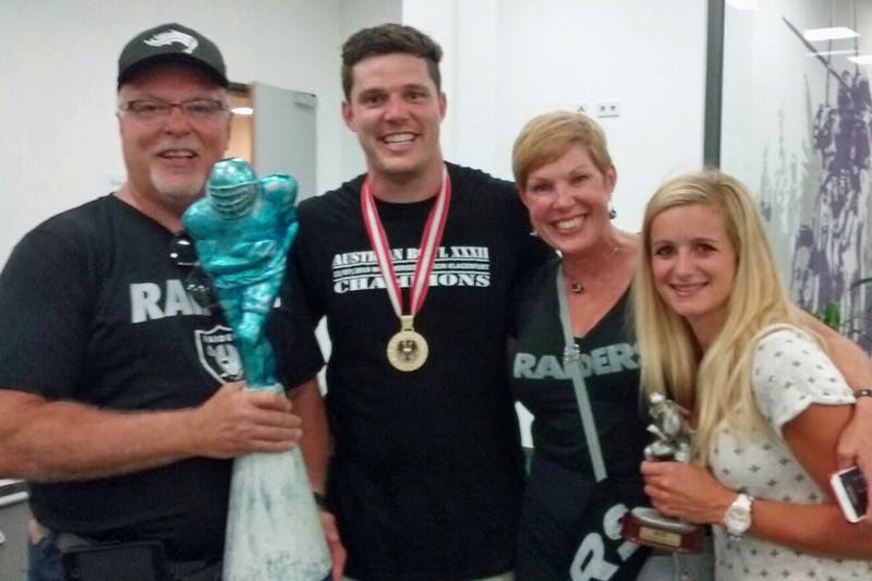 Football Star mit "Food Bowl Coach"