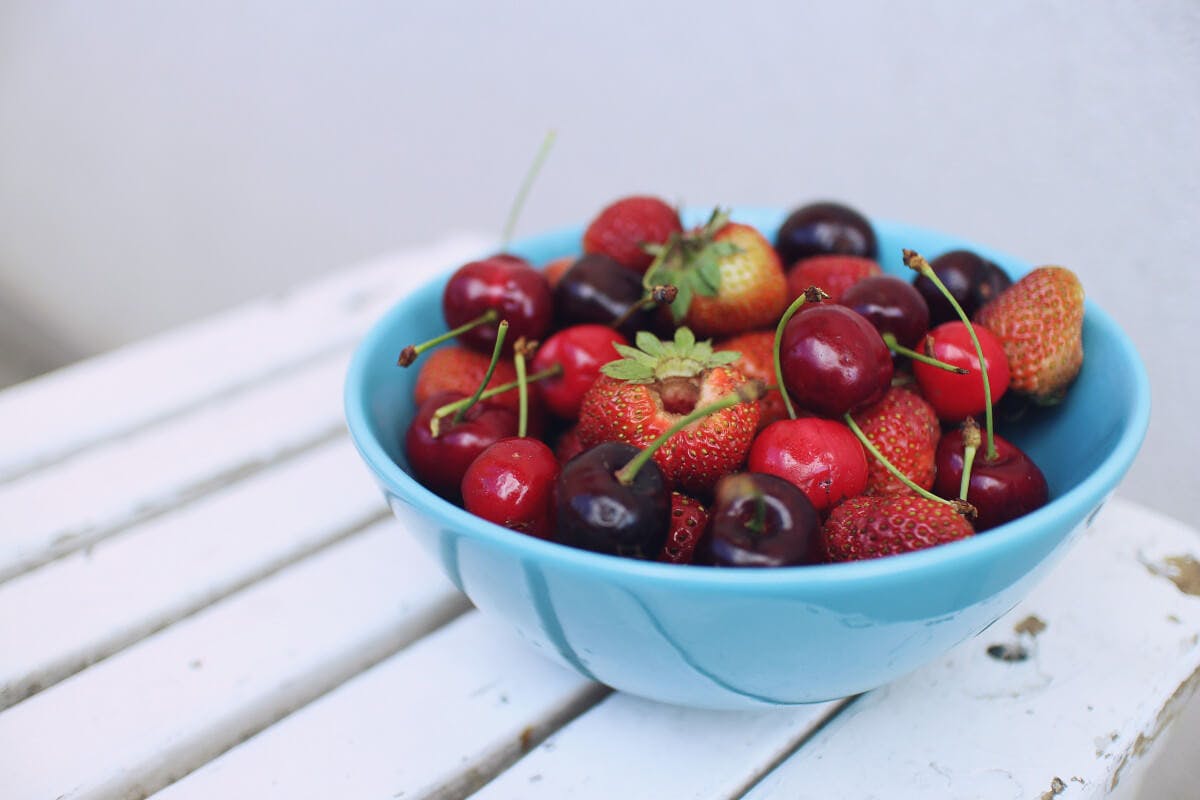 Obst und Gemüse enthalten wichtige Nährstoffe für unseren Körper