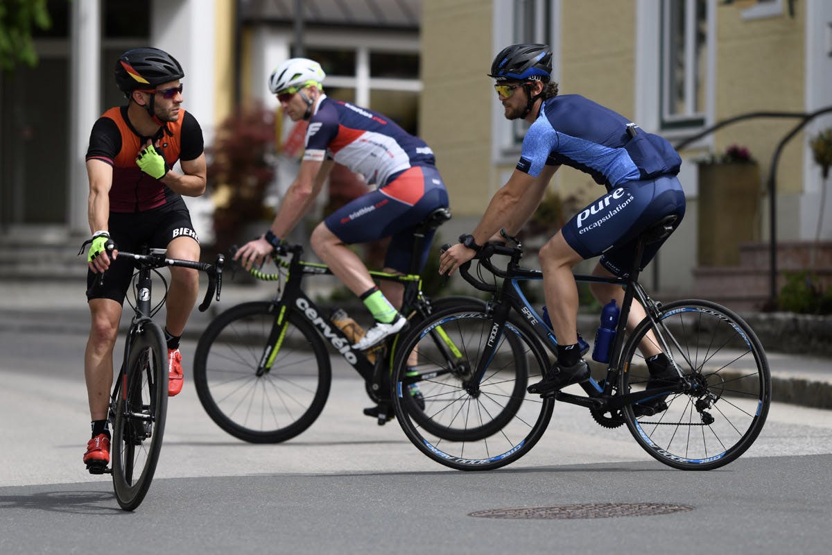 Triathloncamp Tagebuch Foto von drei Radlern