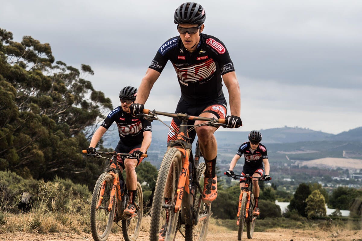 Die Mitglieder des KTM Pro Team