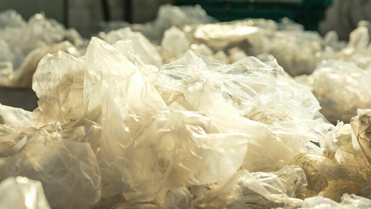 Filmuplast -ólitað/óáprentað