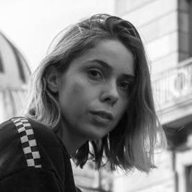 Estefanía De Souza