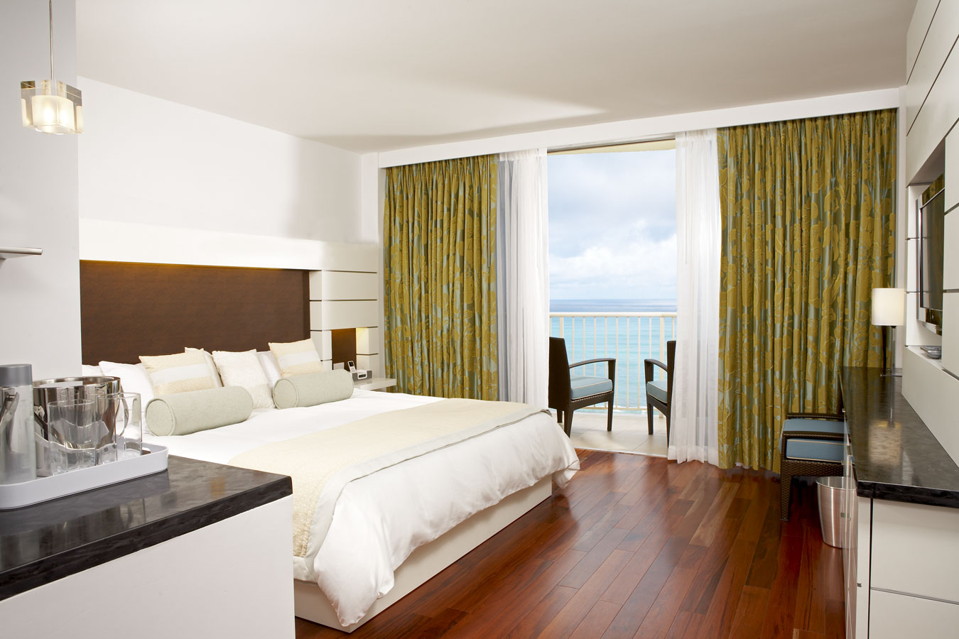 Suite of Park Shore Waikiki Hotel.