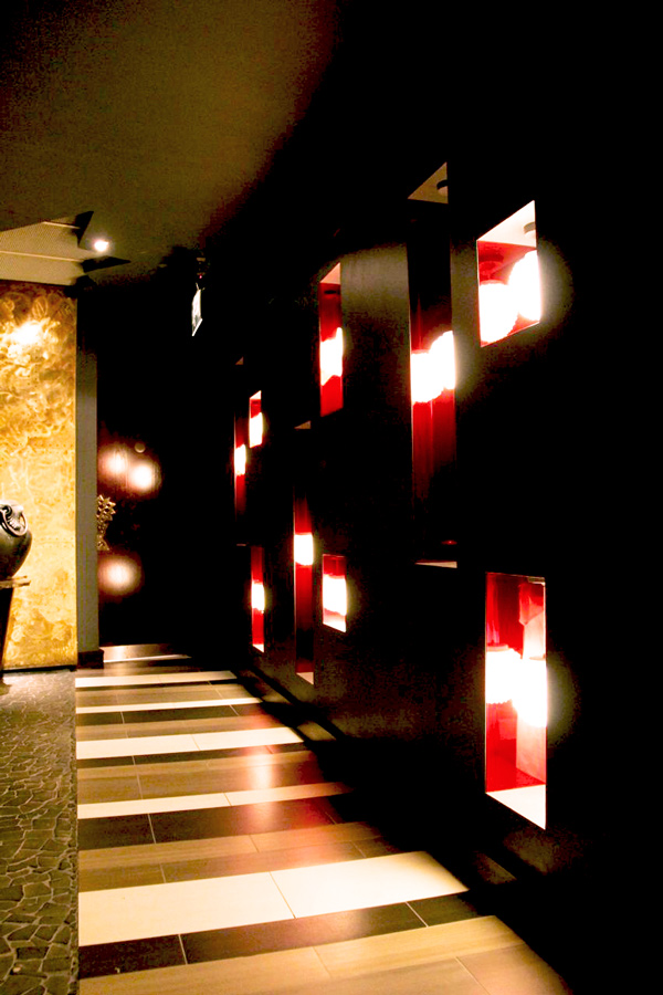 Wall with inset lights at Benihana Restaurant at Chelsea, London