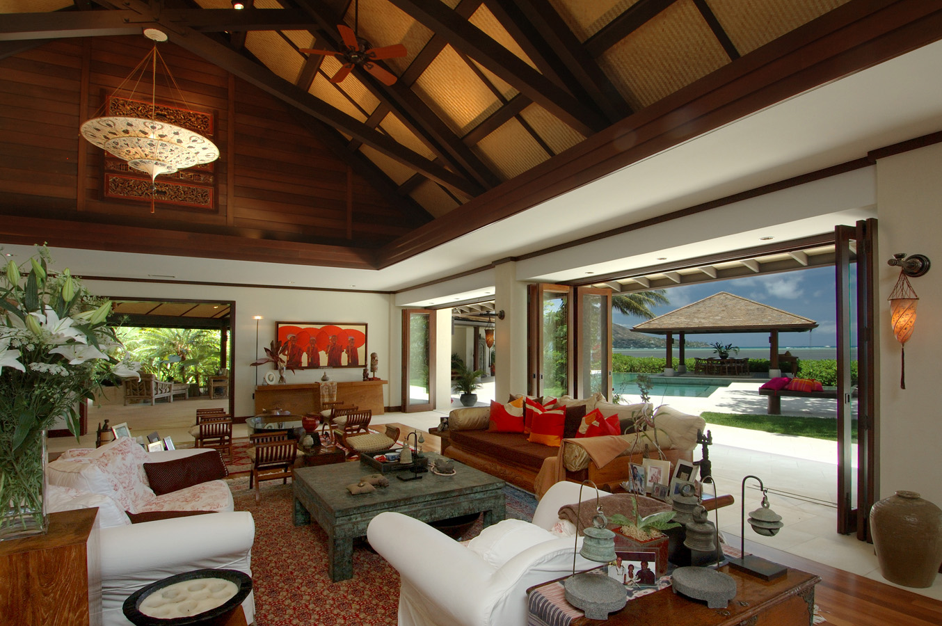 Lounge and entrance to pool.