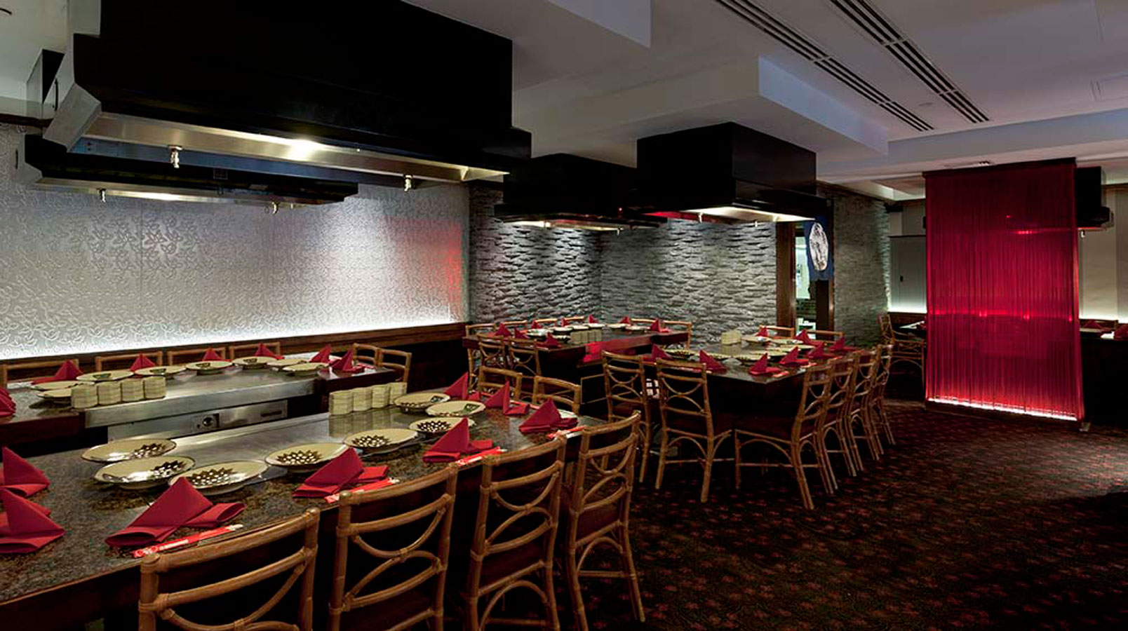 Dining tables at Benihana of Tokyo at Hilton Hawaiian Village