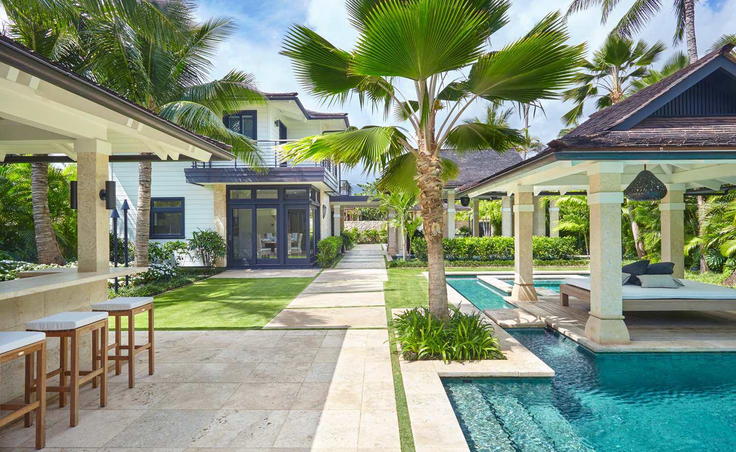 Pathway to house passing pool