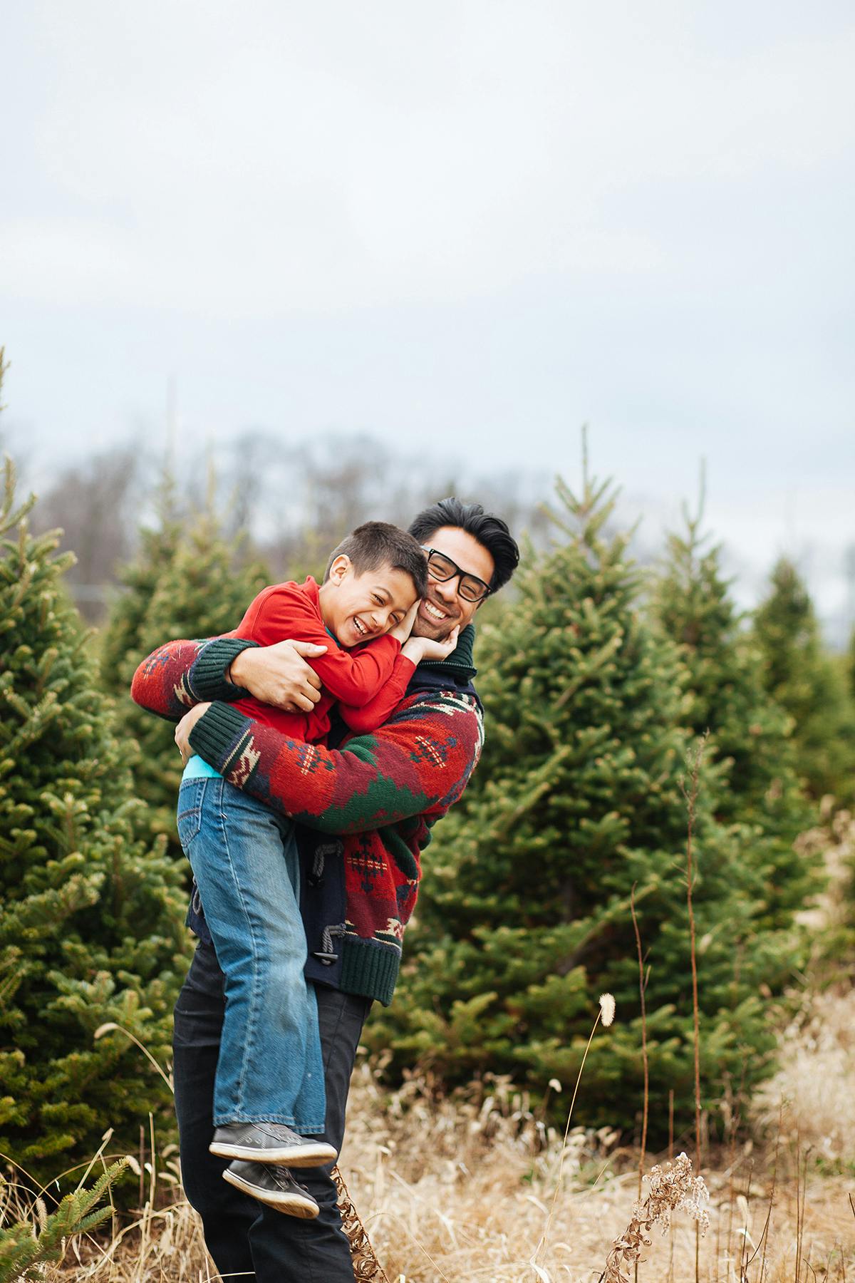 Mini sessions outdoor Christmas photo shoot ideas