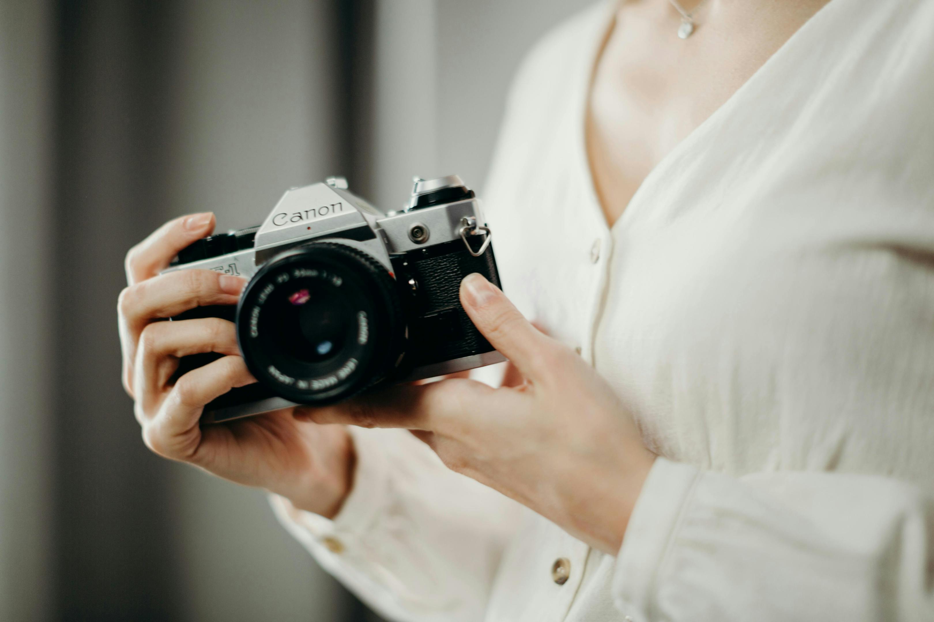 Best camera for film wedding photography Canon