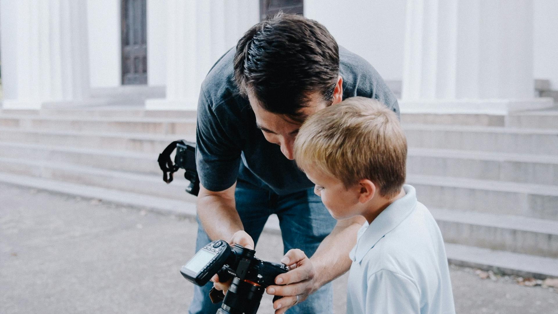 Professional Wedding and portrait photographer Phillip Blume on set in Georgia