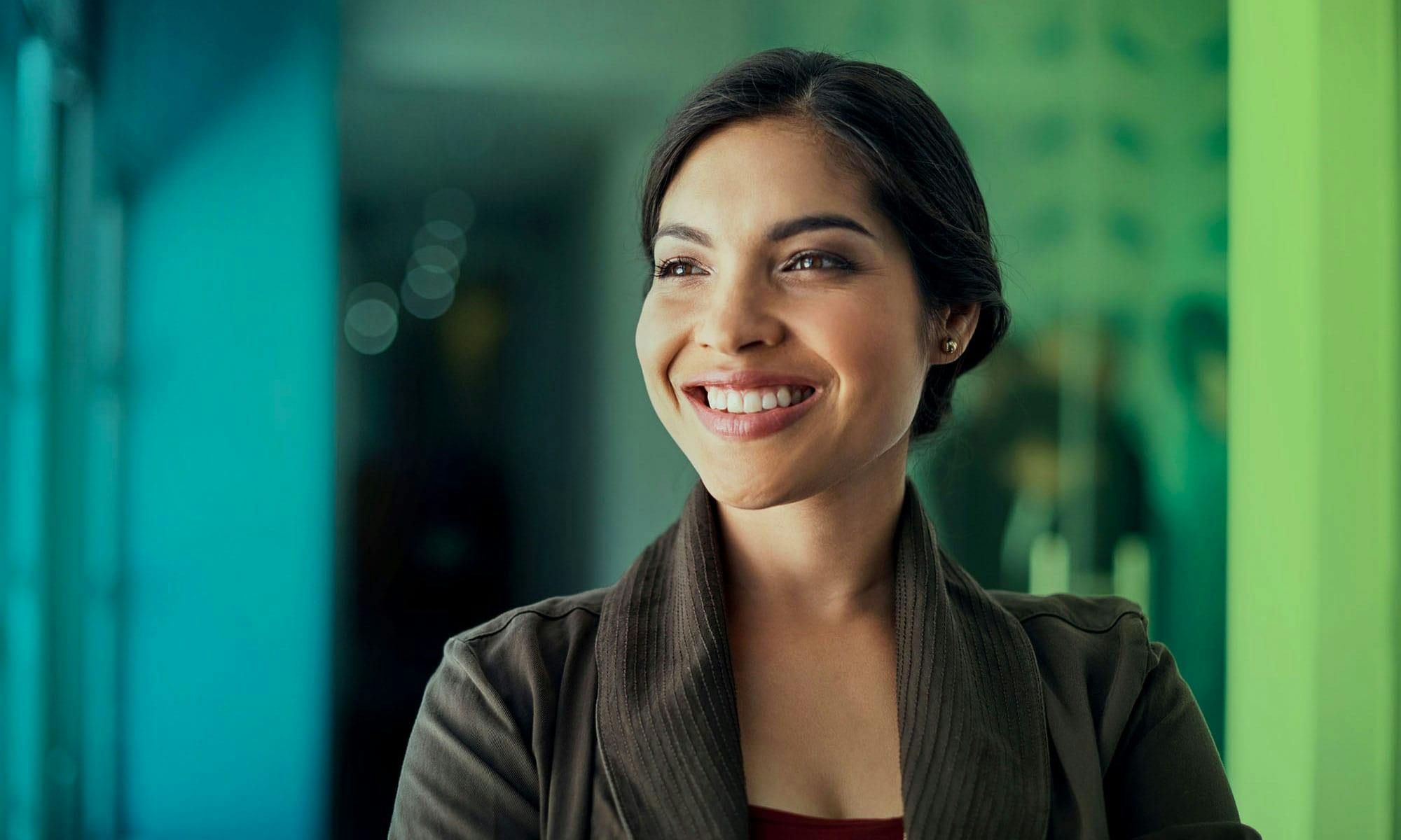 Lady smiling facing to the left