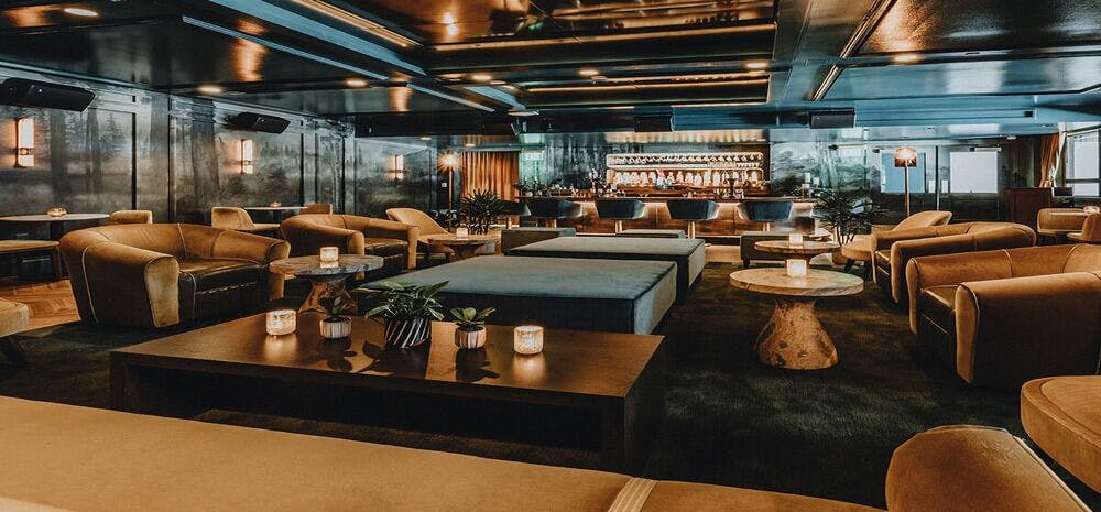 Nashville Nights – Sips & Sounds