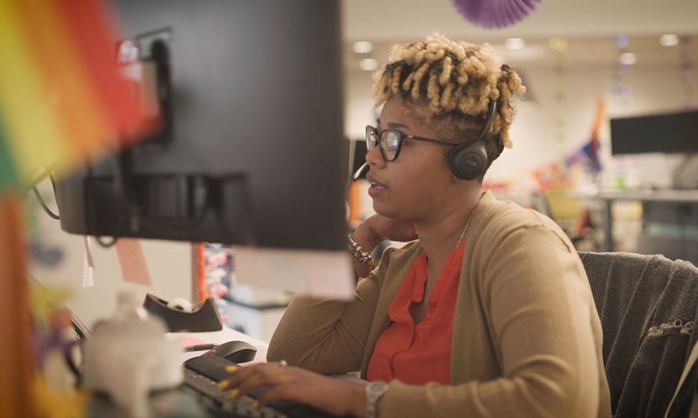 Shontise, Healthcare warrior, helping a member