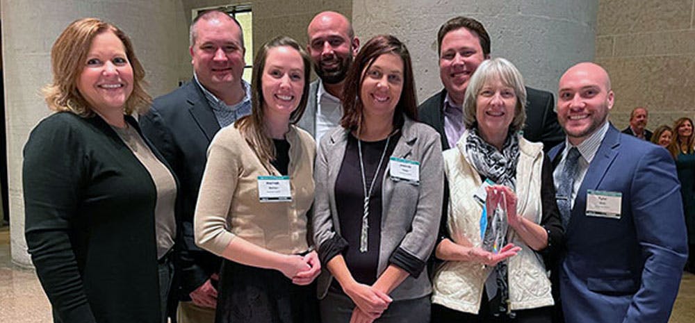 Quantum Health receives the Medical Mutual Pillar Award for Community Service from Smart Business