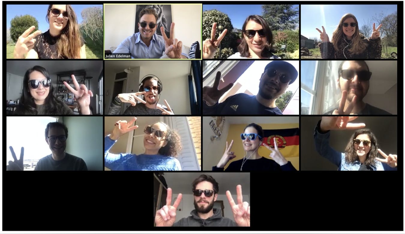 Reunión diaria de nuestro equipo de RR. HH.