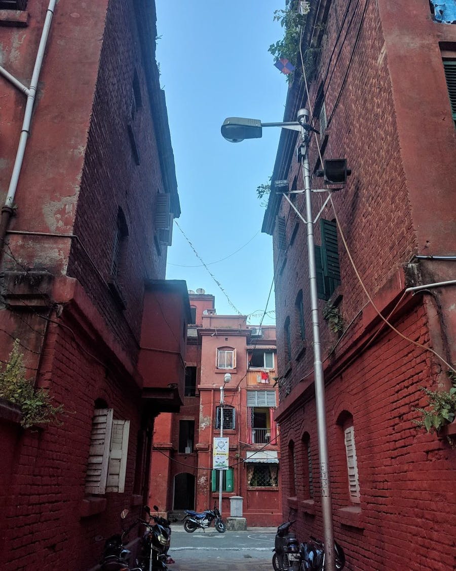 Bow Barracks for pre wedding photoshoot in kolkata