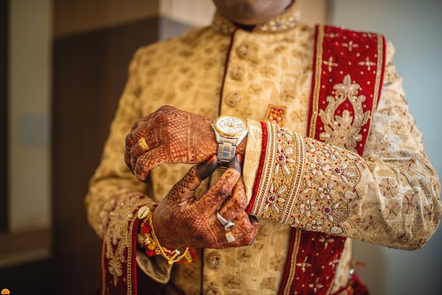 Meshwork groom mehndi design