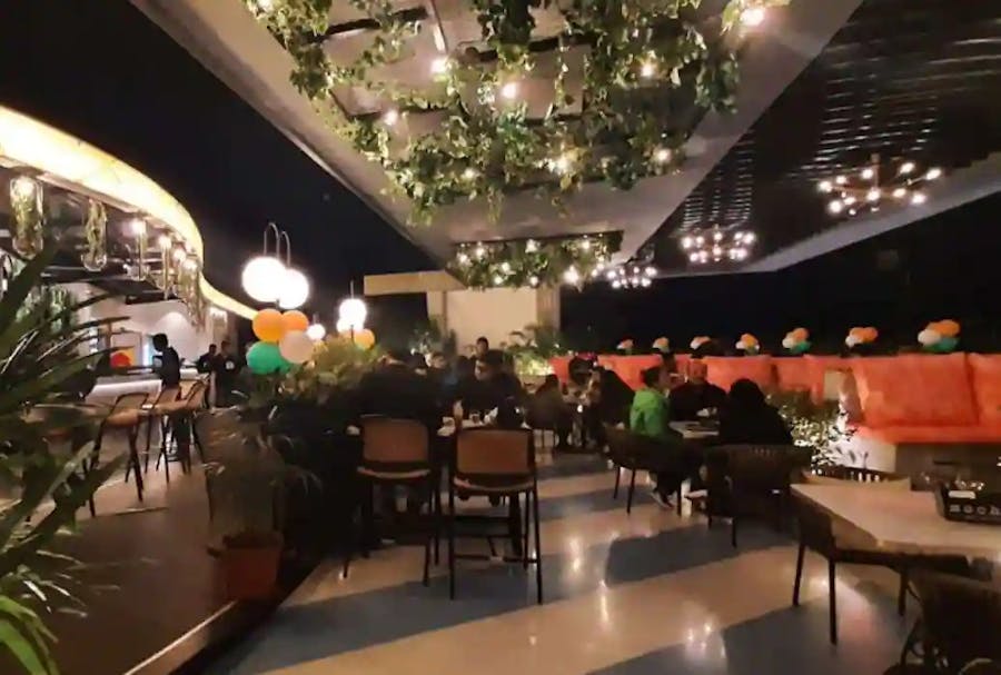 Mocha Cafe & Bar