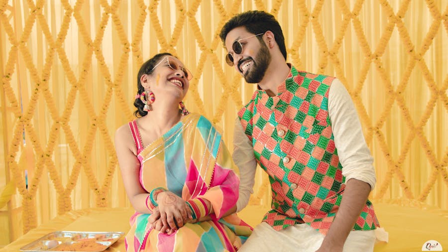 Sleeveless bridal blouse